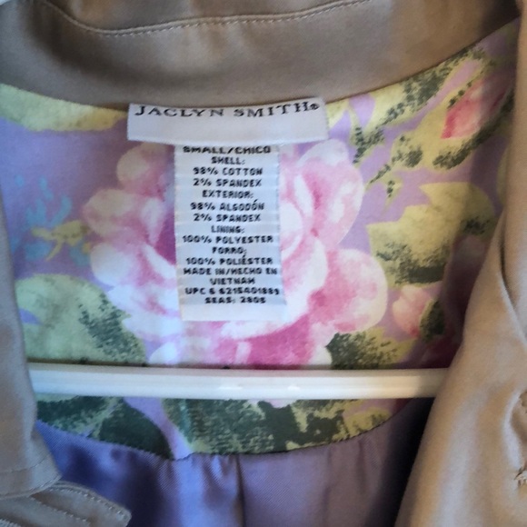 Jaclyn Smith spring coat - Picture 2 of 5